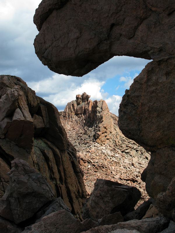 storm_pk_through_keyhole.jpg